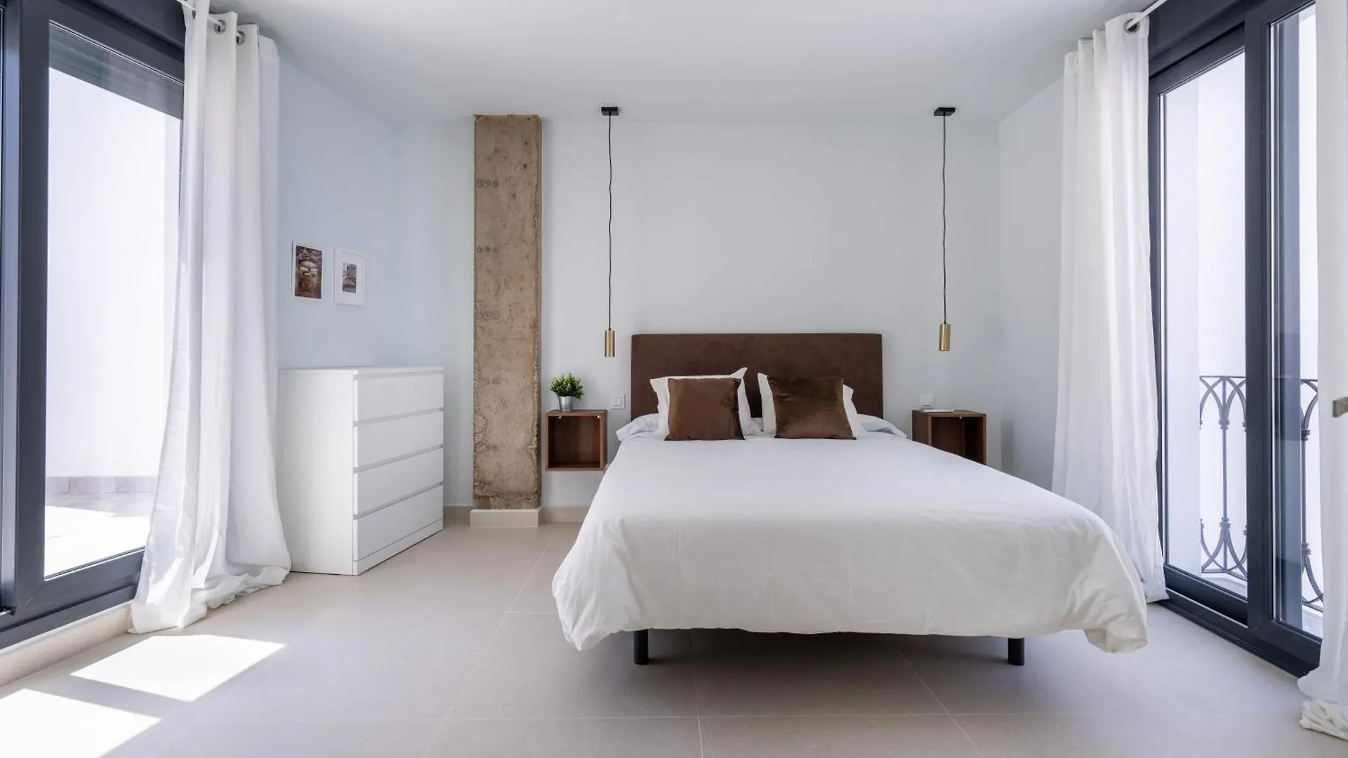 アパート Moott Homes Suites Arco De Braulio Duplex 4 アルメリア スペイン