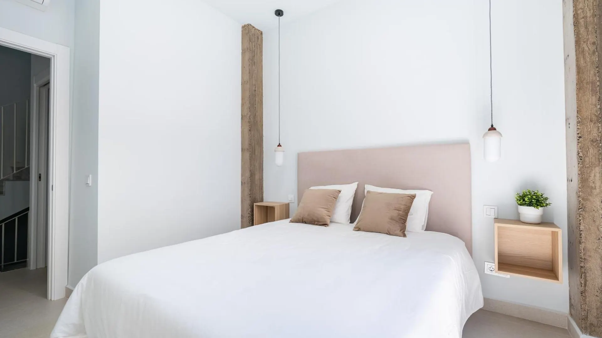アパート Moott Homes Suites Arco De Braulio Duplex 4 アルメリア スペイン